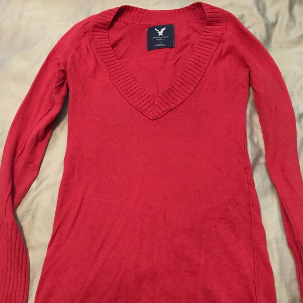 American Eagle soft pink v-neck sweater